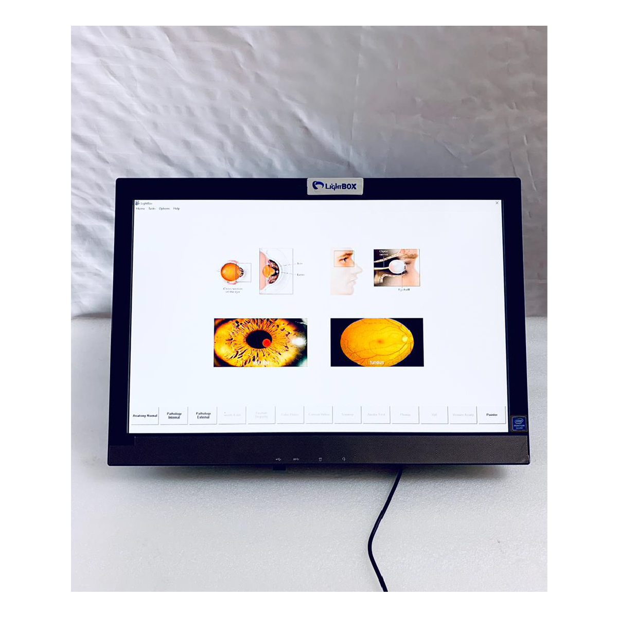 Automated Visual Acuity Chart | Lightbox ophthalmic equipment